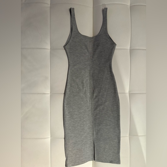 Zara Medium Dress - Picture 3 of 6